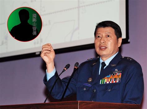 東混西混一帆風順|揭弊惹毛上將，士官長檢舉弊案，空軍司令人後下毒手。